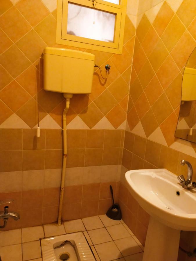 قصر اليمامة للاجنحة الفندقية-فرع حجاب Riade Exterior foto